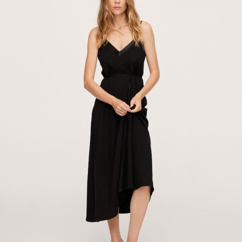 Size 6  Mango Flowy black midi dress